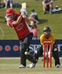 Rob Nicol in action for the Wizards at Aorangi Oval